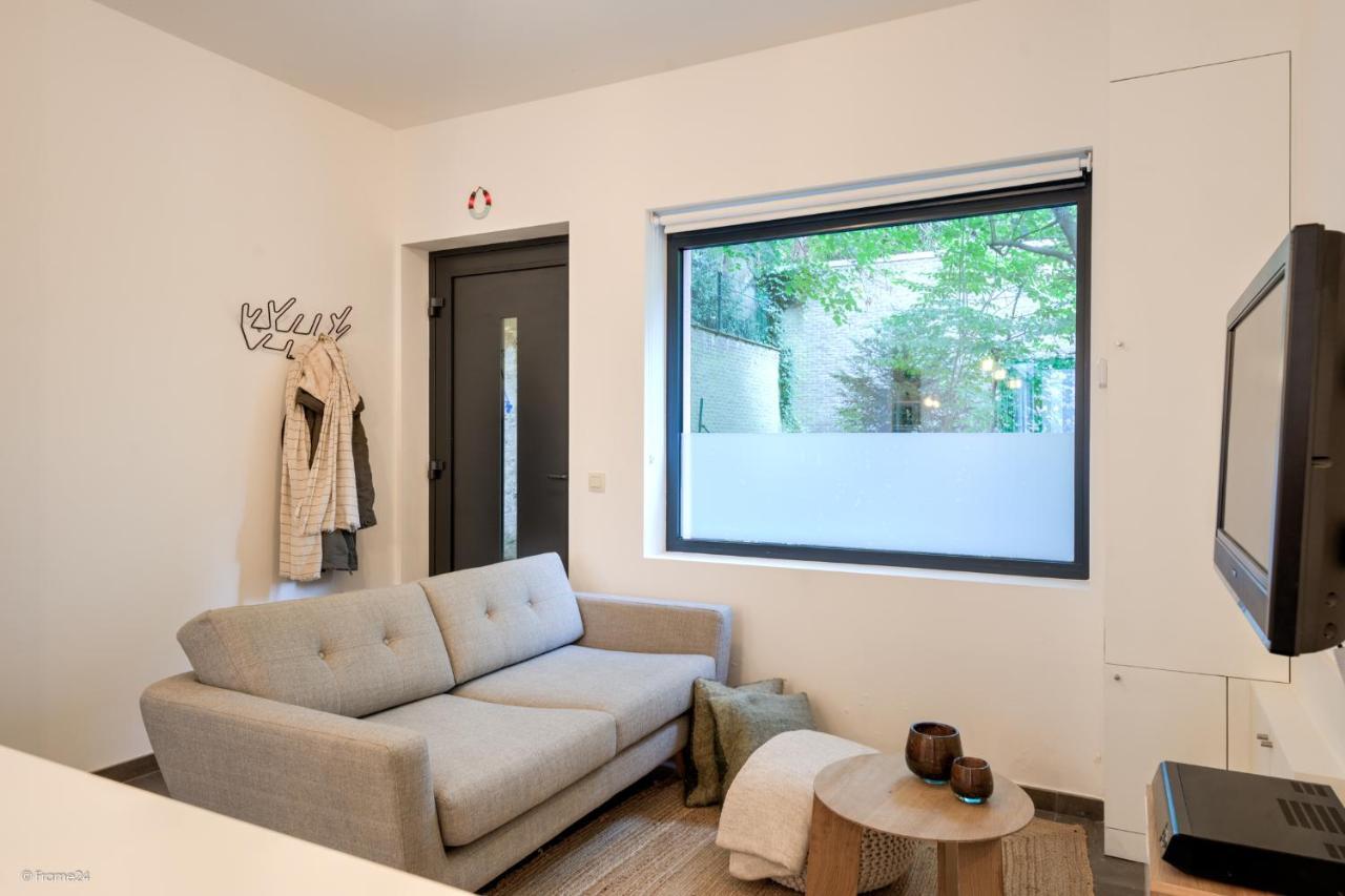 Stylishly Furnished Private Home In A Vibrant Area Antuérpia Exterior foto